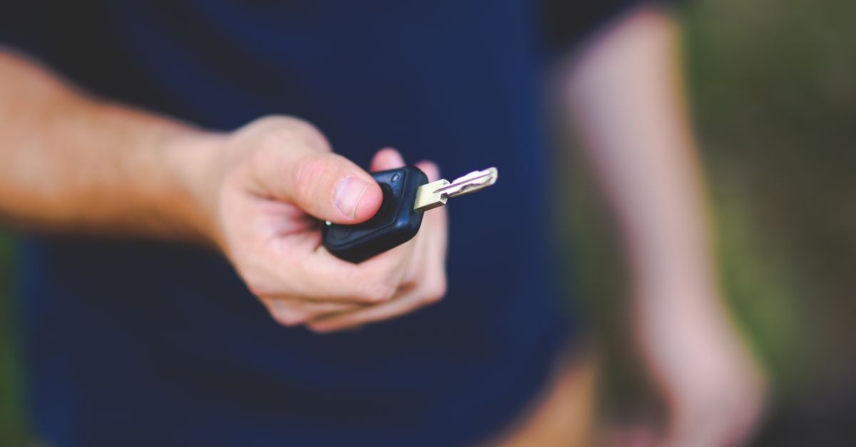Car Key Replacement in Las Vegas Without a Dealership Tow — Neon Key Locksmith