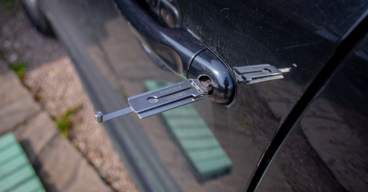 What Is 311 in Las Vegas and When to Use It Instead of Calling a Locksmith — Neon Key Locksmith