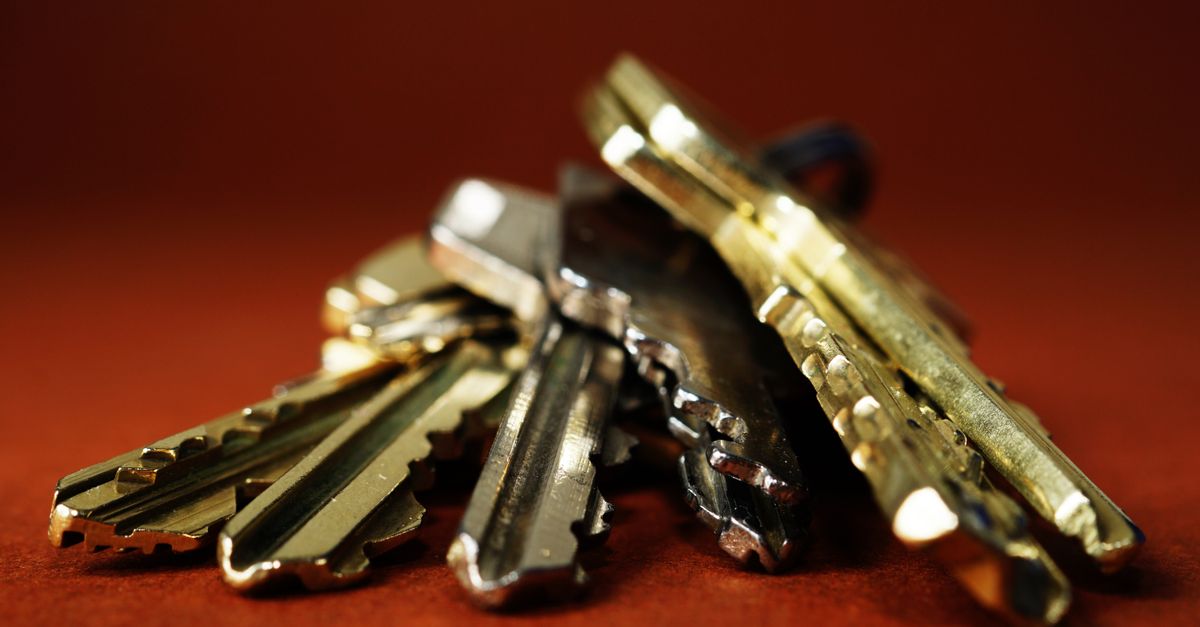 What Is a Locksmith Call-Out Fee — and When Should You Question It? — Neon Key Locksmith