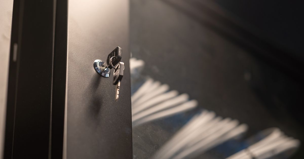 Staying Connected with Your Facility and Neon Key Locksmith — Neon Key Locksmith